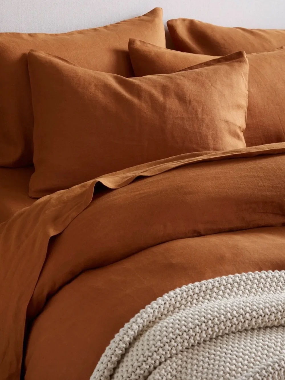 NWT Quince European Linen 3 Piece Duvet Cover Set, Full/Queen (Terracotta)
